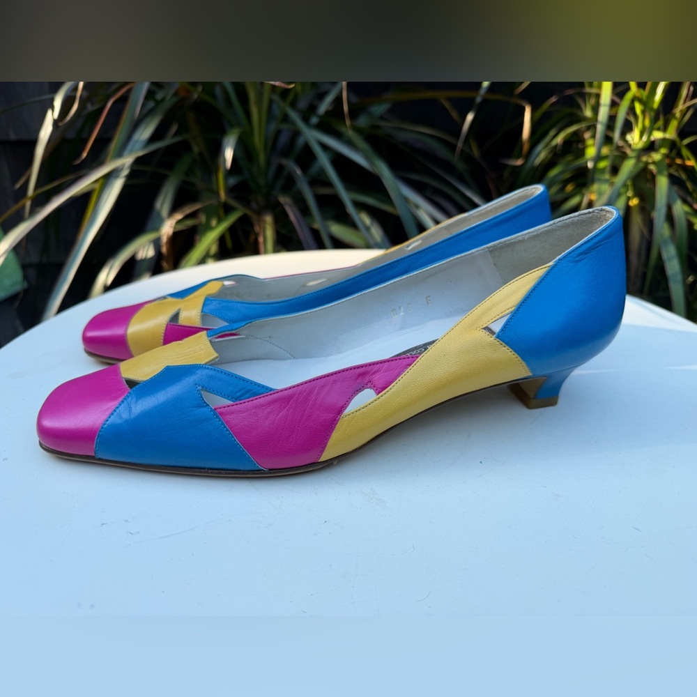 Vintage kitten heel pump shoes leather multicolor Sz 8M by Ingledew’s Grenada